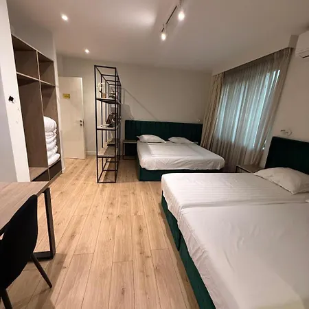 Sami Five Apartment