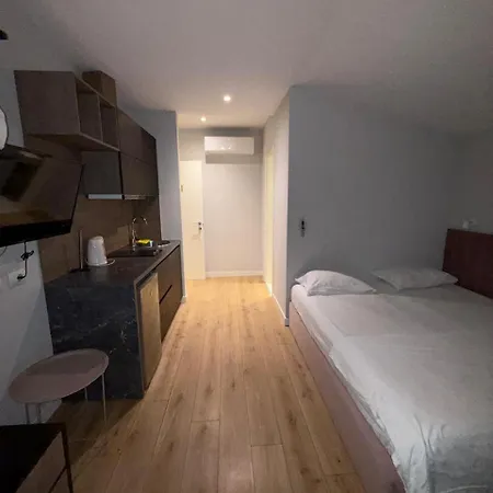 Apartment Sami Five Tirana