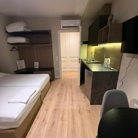 Apartman Sami Five Tirana