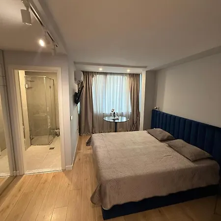 Sami Five Apartment