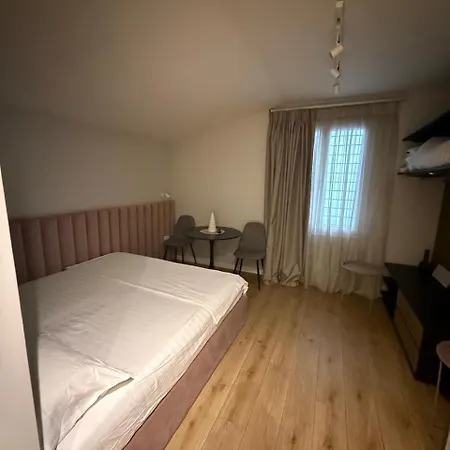 Apartment Sami Five Tirana